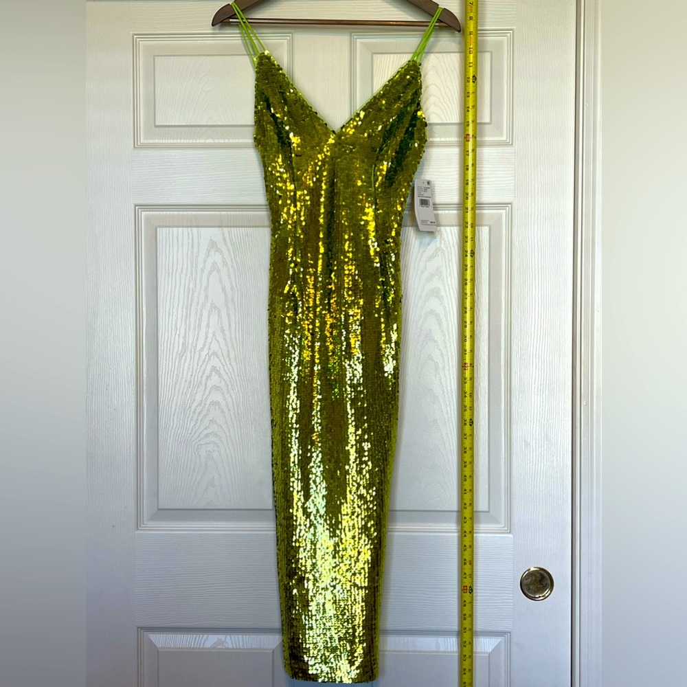 NEW Liv Foster Sequins Gown - Picture 5 of 13